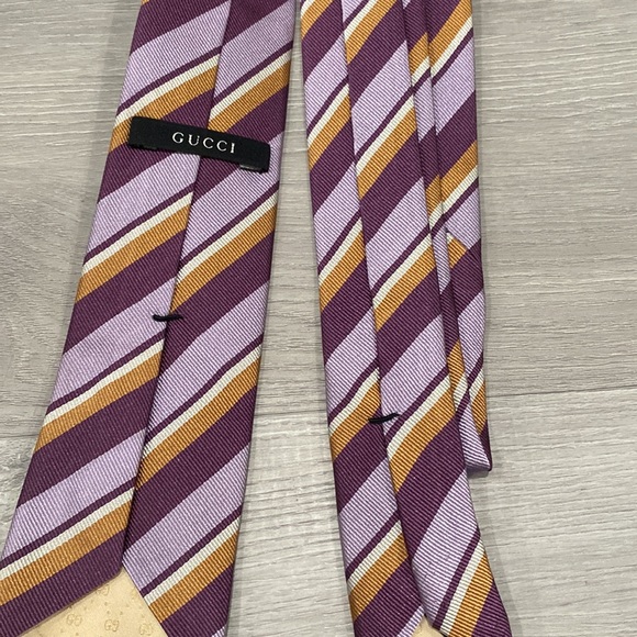 Gucci Striped Silk Tie - Picture 4 of 5